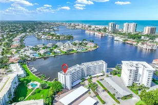 300 Park Shore Dr, Naples, FL 34103 - Photo 32