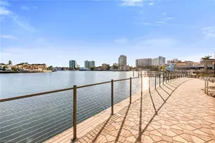 300 Park Shore Dr, Naples, FL 34103 - Photo 28