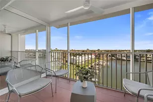 300 Park Shore Dr, Naples, FL 34103 - Photo 18