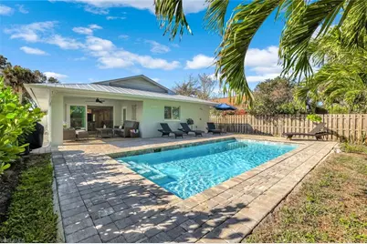 737 91st Ave N, Naples, FL 34108 - Photo 2