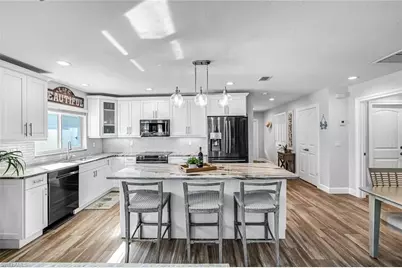 737 91st Ave N, Naples, FL 34108 - Photo 16