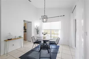 5360 Andover Dr, Naples, FL 34110 - Photo 12