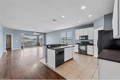 300 Shadow Lakes Dr, Lehigh Acres, FL 33974 - Photo 8