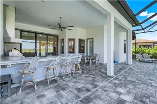 19600 Waterman Ct, Fort Myers, FL 33913 - Photo 22
