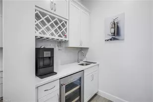 19600 Waterman Ct, Fort Myers, FL 33913 - Photo 10