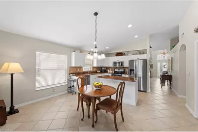 21520 Berwhich Run, Estero, FL 33928 - Photo 14