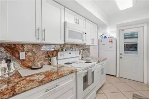 1406 Grandale St, Lehigh Acres, FL 33936 - Photo 6