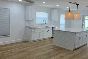 673 107th Ave N, Naples, FL 34108 - Photo 4