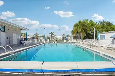 121 Kim Dr #121, Naples, FL 34104 - Photo 42