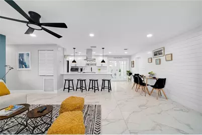 3999 Guava Dr, Naples, FL 34104 - Photo 4