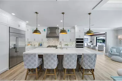 4701 Oak Leaf Dr, Naples, FL 34119 - Photo 8