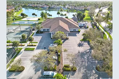 14063 Clear Water Ln, Fort Myers, FL 33907 - Photo 22