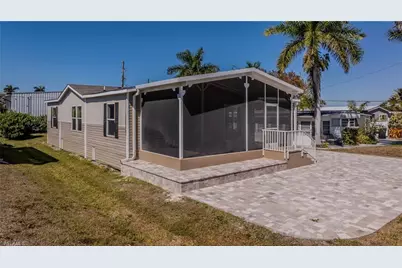 16050 Tierra Plz, Fort Myers, FL 33908 - Photo 4