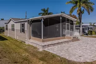 16050 Tierra Plaza, Fort Myers, FL 33908 - Photo 4