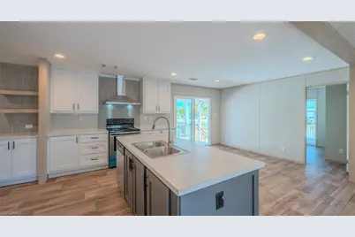 16050 Tierra Plz, Fort Myers, FL 33908 - Photo 8