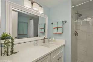 190 Turtle Lake Ct, Naples, FL 34105 - Photo 24