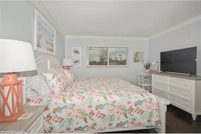 190 Turtle Lake Ct #311, Naples, FL 34105 - Photo 22