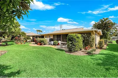 561 Palm View Dr #16, Naples, FL 34110 - Photo 16