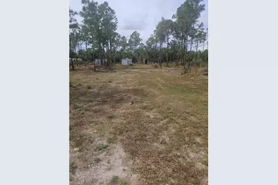 5833 Stewart Ln, Labelle, FL 33935 - Photo 2
