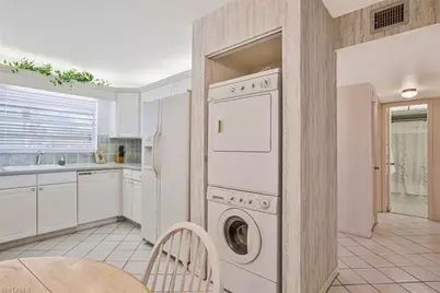 4372 27th Ct SW #202, Naples, FL 34116 - Photo 2