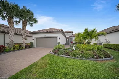 8785 Cavano St E, Naples, FL 34119 - Photo 4