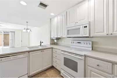 8108 Josefa Way, Naples, FL 34114 - Photo 10