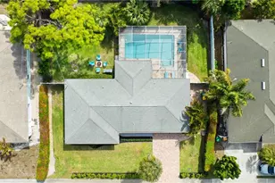 660 111th Ave N, Naples, FL 34108 - Photo 2