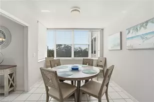 5550 Heron Point Dr, Naples, FL 34108 - Photo 10