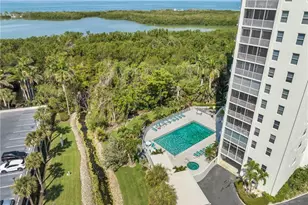 5550 Heron Point Dr, Naples, FL 34108 - Photo 36