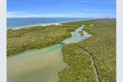 5550 Heron Point Dr #304, Naples, FL 34108 - Photo 40