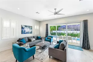 596 111th Ave N, Naples, FL 34108 - Photo 8