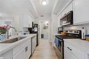 4710 St Croix Ln, Naples, FL 34109 - Photo 10