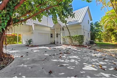 1120 Sandpiper St, Naples, FL 34102 - Photo 1