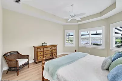 5052 Martinique Dr, Naples, FL 34113 - Photo 10