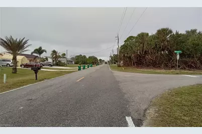 18085 Ohara Dr, Port Charlotte, FL 33948 - Photo 6