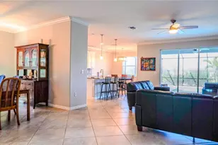 2429 Fallglo St, Naples, FL 34120 - Photo 4