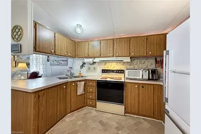 9949 Tarpon Key Ct, Fort Myers, FL 33905 - Photo 8