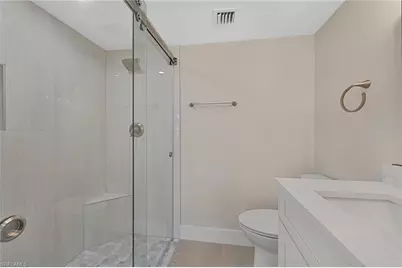 9 High Point Cir N #108, Naples, FL 34103 - Photo 12