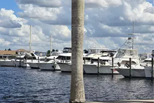 25069 Peacock Ln, Naples, FL 34114 - Photo 2