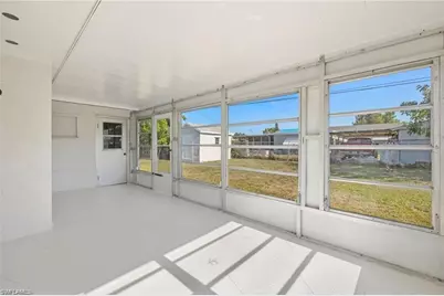 1334 Ellendale Cir, Lehigh Acres, FL 33936 - Photo 8