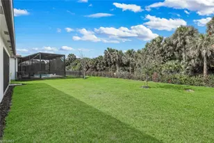 12255 Bonnet Dr, Naples, FL 34120 - Photo 32