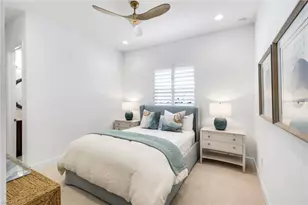 12255 Bonnet Dr, Naples, FL 34120 - Photo 20