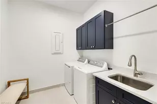 12255 Bonnet Dr, Naples, FL 34120 - Photo 26