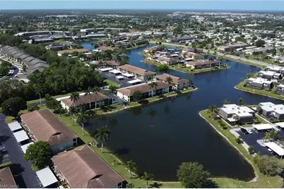 4310 Chantelle Dr #E102, Naples, FL 34112 - Photo 32