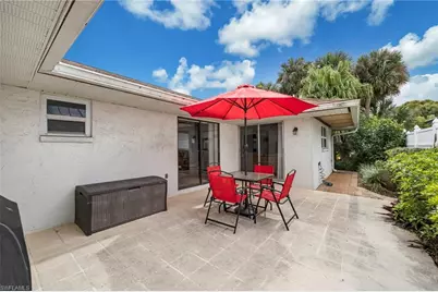 793 91st Ave N, Naples, FL 34108 - Photo 14