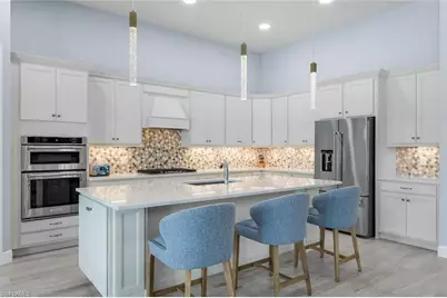 9512 Greyhawk Trl, Naples, FL 34120 - Photo 8