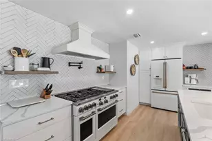 4222 Crayton Rd, Naples, FL 34103 - Photo 14