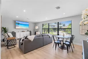 4222 Crayton Rd, Naples, FL 34103 - Photo 8