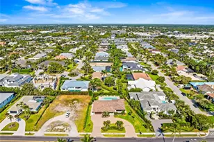 4222 Crayton Rd, Naples, FL 34103 - Photo 44