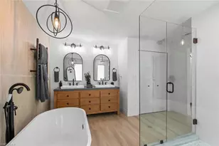 4222 Crayton Rd, Naples, FL 34103 - Photo 30